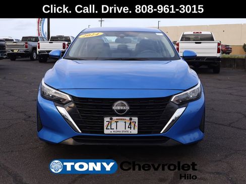 Used 2024 Nissan Sentra SV FWD image 8