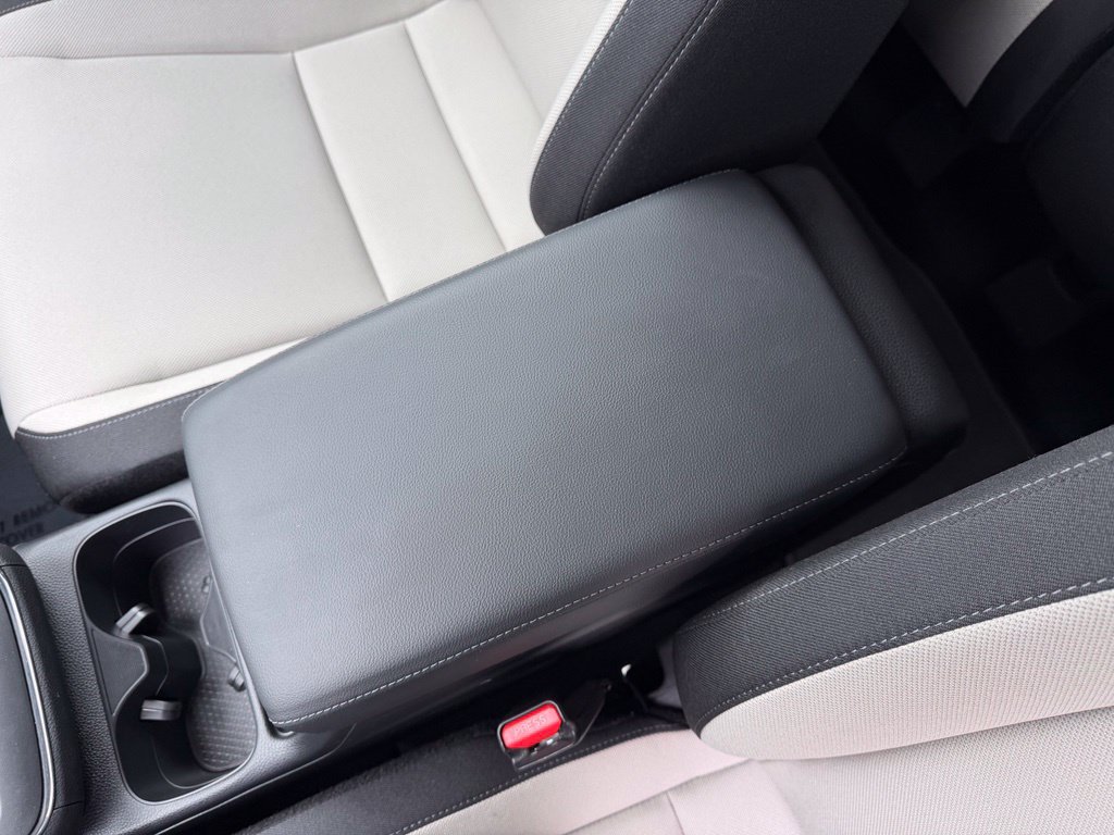 Used 2025 Honda CR-V LX image 25