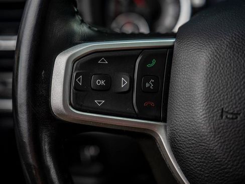 Used 2022 RAM 1500 Big Horn AWD/4WD image 36