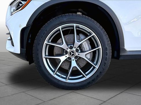 Certified 2023 Mercedes-Benz GLC 300 4MATIC Coupe image 11
