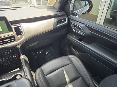 Certified 2024 Chevrolet Suburban LT AWD/4WD image 14