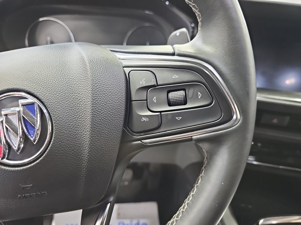 Certified 2023 Buick Envision Preferred AWD/4WD image 23