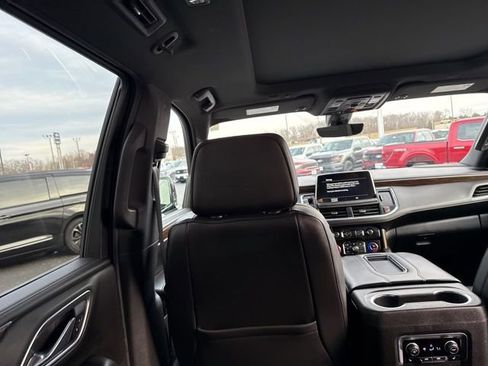 Used 2021 Chevrolet Tahoe High Country w/ Premium Package image 31