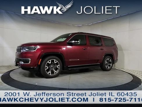 Used 2024 Jeep Wagoneer Series III AWD/4WD image 4