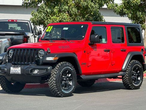 Used 2021 Jeep Wrangler Unlimited Sport AWD/4WD image 8