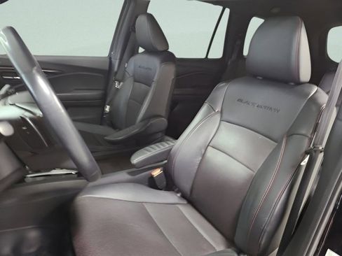Used 2022 Honda Pilot Black Edition image 19