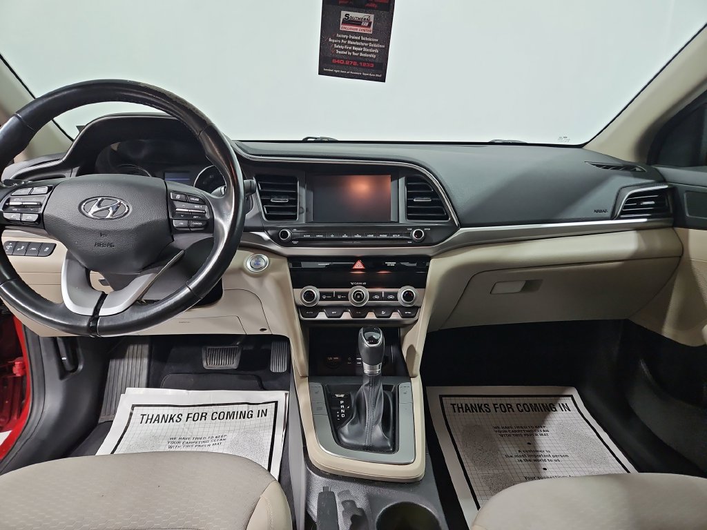 Used 2019 Hyundai Elantra Value Edition FWD image 18