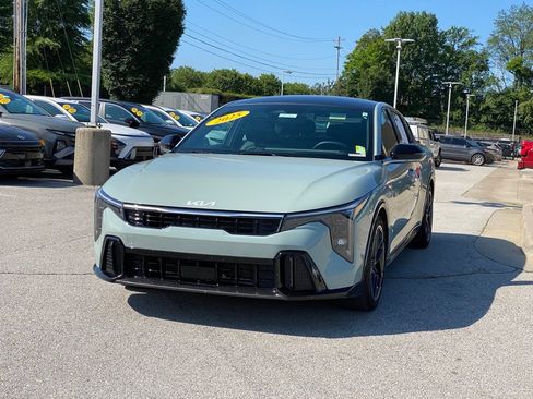 Used 2025 Kia K4 GT-Line w/ GT-Line Sunroof Package FWD image 3