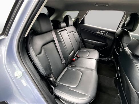 Used 2023 Kia Sportage EX FWD image 24