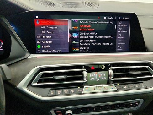 Used 2022 BMW X7 M50i w/ Executive Package image 16