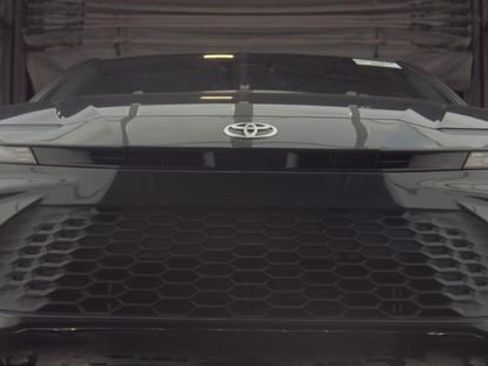 Used 2025 Toyota Camry SE FWD image 2