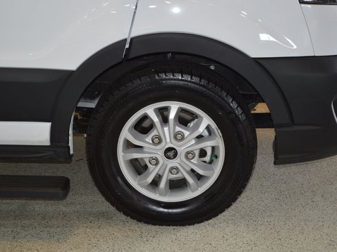 Used 2025 Ford Transit 350 XL RWD image 9