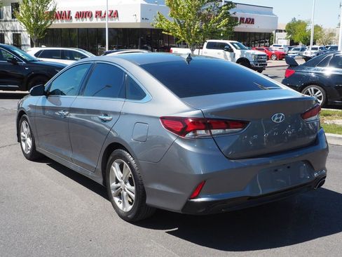 Used 2018 Hyundai Sonata Limited w/ Cargo Package FWD image 5