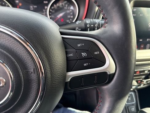 Used 2018 Jeep Compass Trailhawk w/ Cold Weather Group image 28