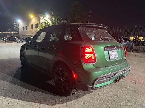 Used 2022 MINI Cooper S image 3