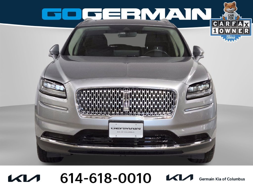 Used 2023 Lincoln Nautilus Reserve AWD/4WD image 2
