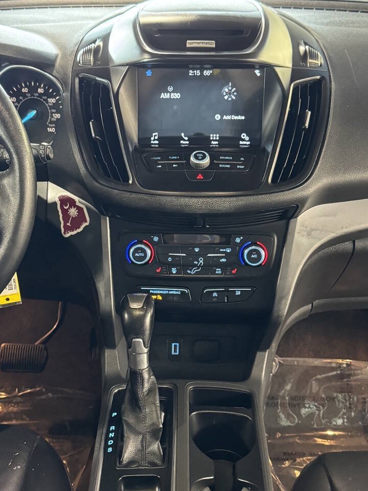 Used 2017 Ford Escape SE w/ SE Leather Comfort Package AWD/4WD image 11