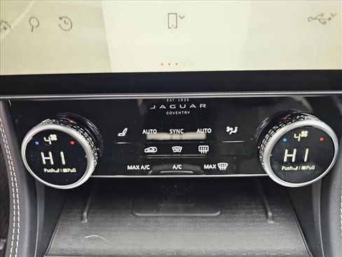 New 2026 Jaguar F-PACE R-Dynamic S image 19