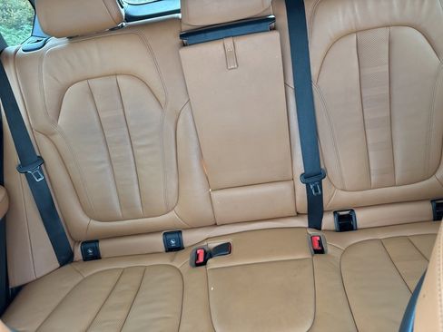 Used 2021 BMW X5 xDrive45e w/ Executive Package image 32