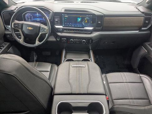 Used 2024 Chevrolet Silverado 2500 High Country w/ Z71 Off-Road Package image 16