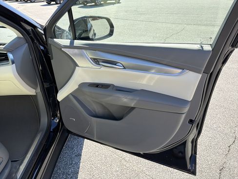 New 2026 Cadillac XT5 Premium Luxury w/ Driver Assist Package image 18