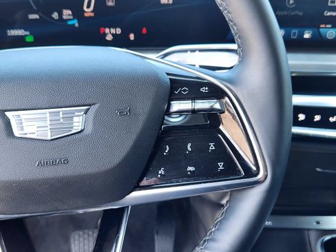 Used 2024 Cadillac Lyriq Sport AWD/4WD image 16