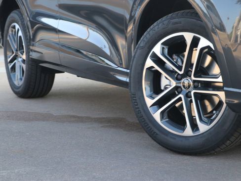 Used 2025 Audi Q5 Premium Plus image 3