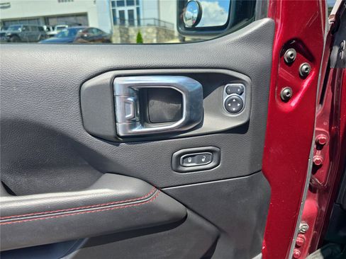 Used 2021 Jeep Wrangler Unlimited Rubicon AWD/4WD image 19