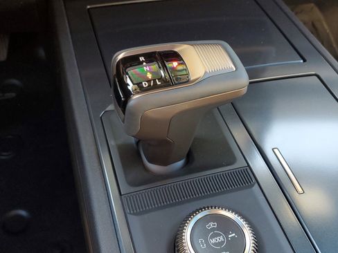 New 2025 GMC Hummer EV 2X image 31