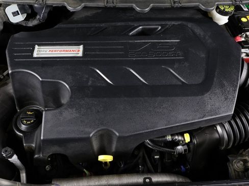 Used 2020 Ford Edge ST w/ Cold Weather Package image 20