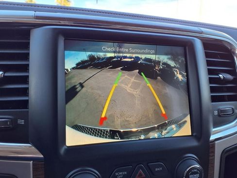 Used 2017 RAM 1500 Laramie w/ Convenience Group image 3