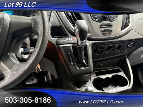 Used 2017 Ford Transit 150 XL image 33