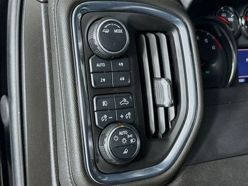 Used 2022 Chevrolet Silverado 2500 LTZ w/ LTZ Convenience Package image 11