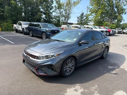 Used 2022 Kia Forte GT-Line FWD image 4