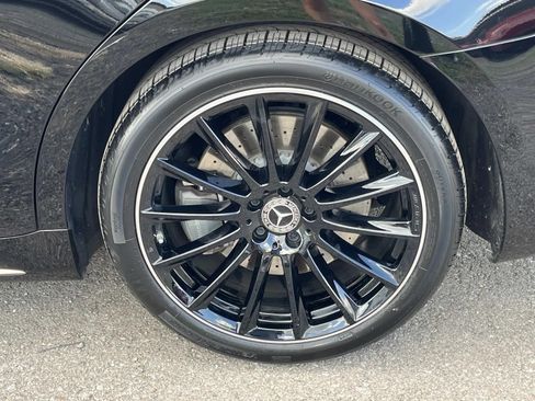 Certified 2023 Mercedes-Benz S 500 4MATIC image 11