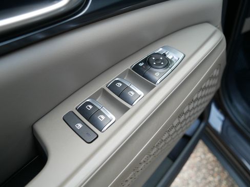 Certified 2026 Kia Carnival FWD image 19