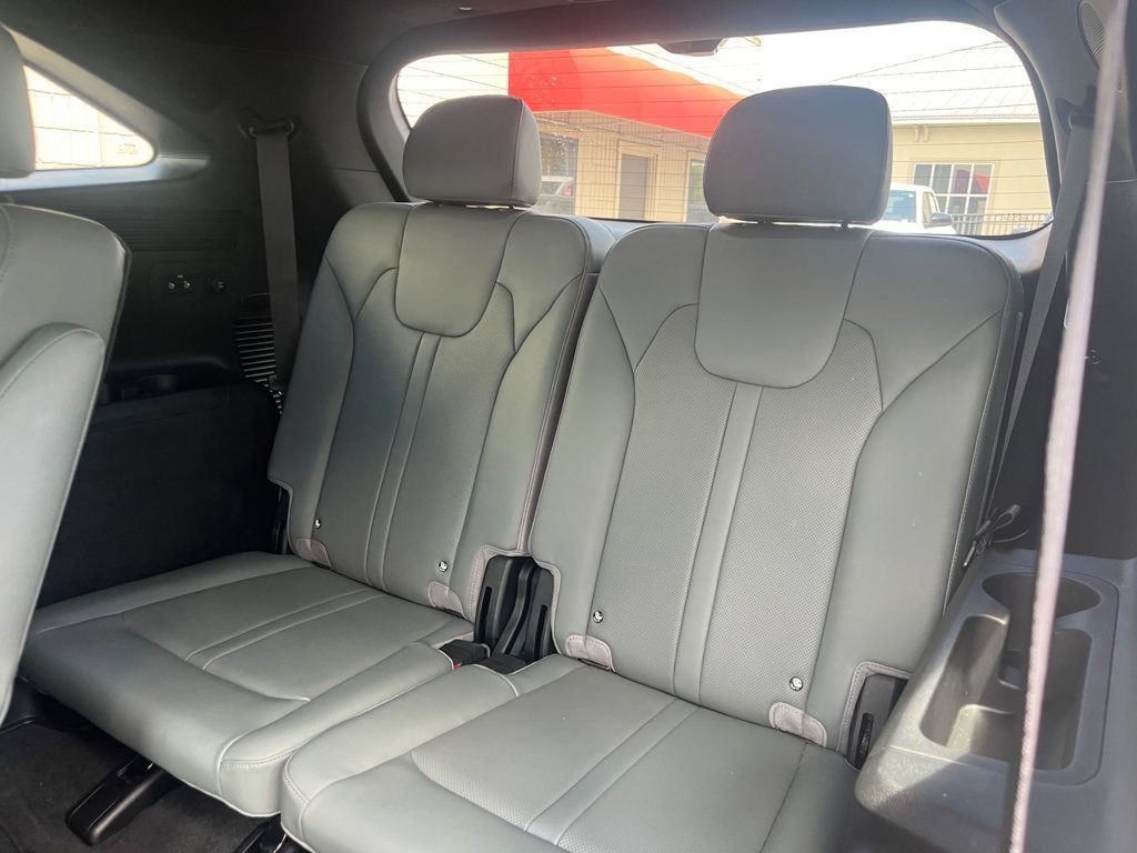 Used 2025 Kia Sorento SX Prestige w/ Sage Leather Package AWD/4WD image 14