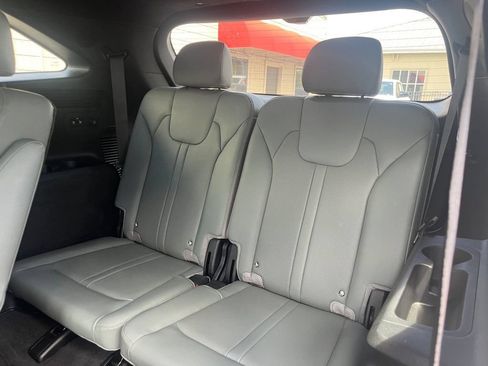 Used 2025 Kia Sorento SX Prestige w/ Sage Leather Package AWD/4WD image 14