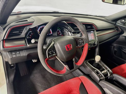 Used 2021 Honda Civic Type R image 8