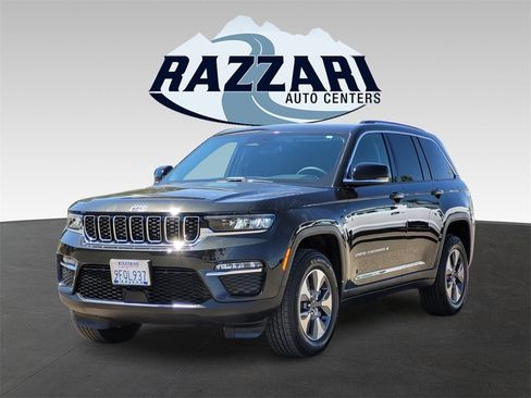 Used 2023 Jeep Grand Cherokee 4xe image 9