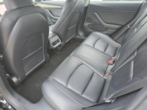 Used 2023 Tesla Model 3 Standard Range RWD image 32