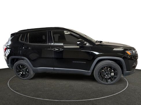 Used 2022 Jeep Compass Altitude image 7