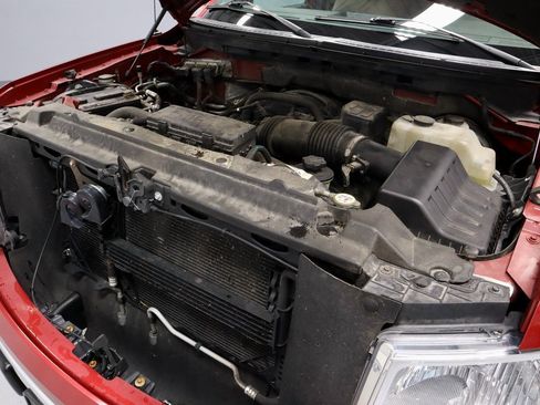 Used 2009 Ford F150 XLT image 16