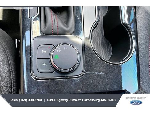 Used 2021 Chevrolet Blazer RS w/ Enhanced Convenience Package FWD image 22