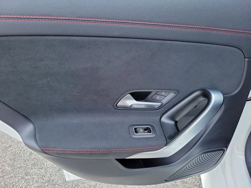 Certified 2023 Mercedes-Benz CLA 250 image 10