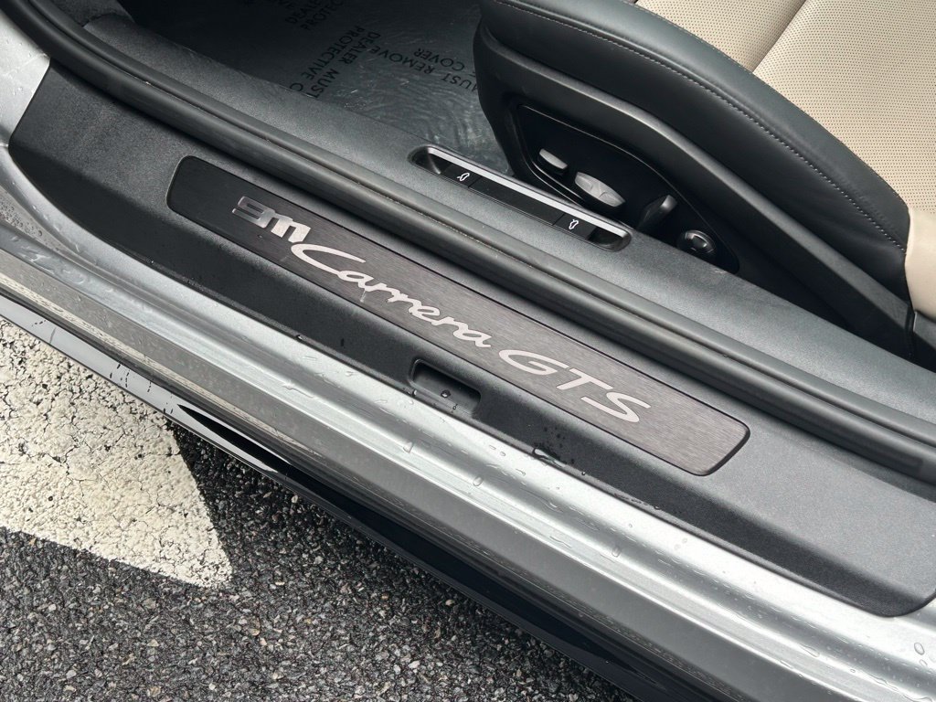 Certified 2026 Porsche 911 Carrera GTS RWD image 37