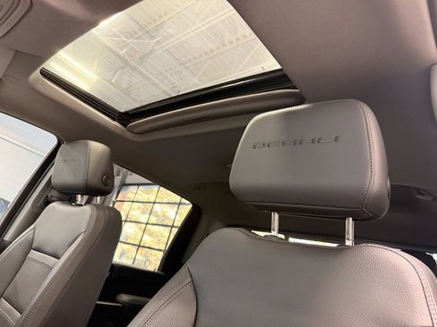 Used 2023 GMC Sierra 3500 Denali image 33