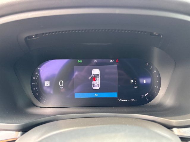 Used 2024 Volvo S60 B5 Core FWD image 19