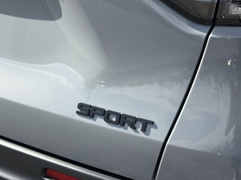 Used 2025 Honda HR-V Sport image 7