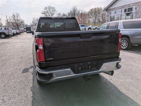 Used 2020 Chevrolet Silverado 2500 LTZ w/ LTZ Plus Package image 6